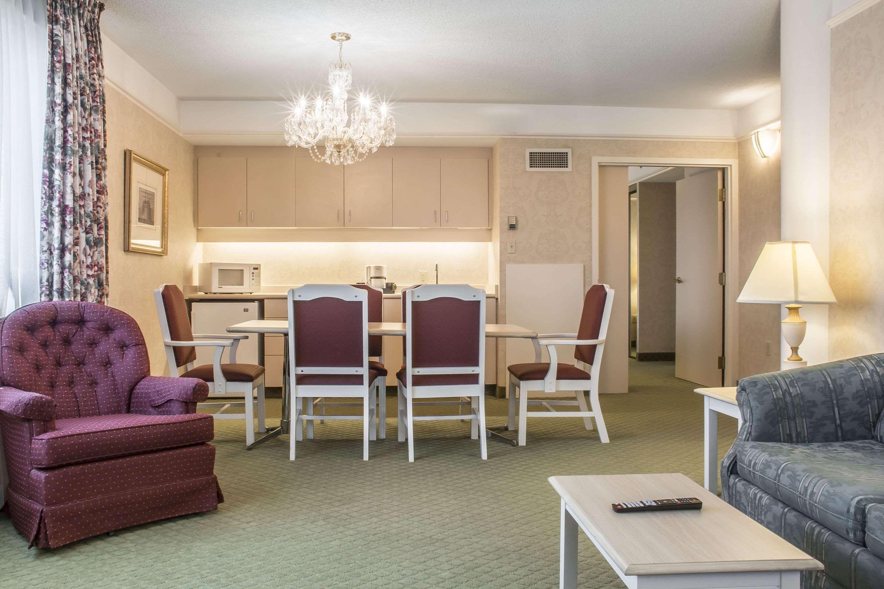 Clarion Hotel & Conference Centre Fort Erie Extérieur photo