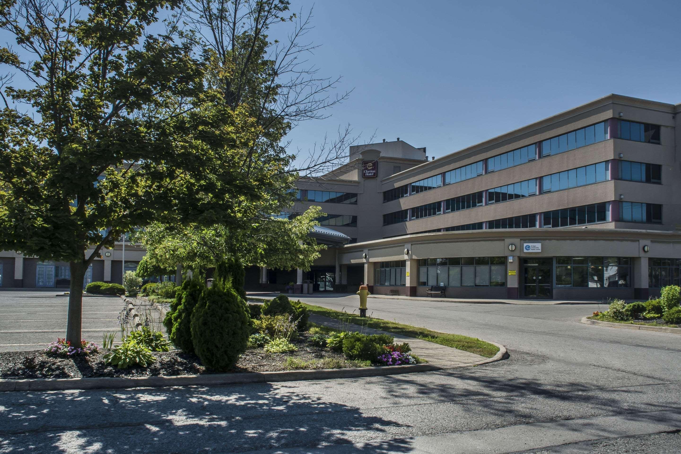 Clarion Hotel & Conference Centre Fort Erie Extérieur photo